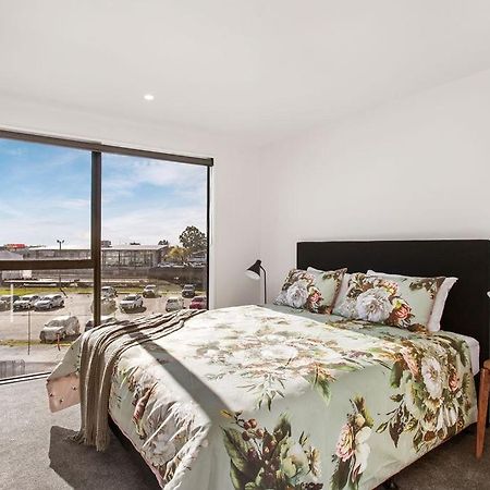 Stylish Brand New Sunny 3Bdrm 3Bth Garage Sleeps 6 Apartment Christchurch Exterior photo