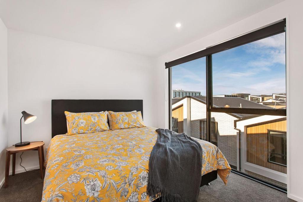 Stylish Brand New Sunny 3Bdrm 3Bth Garage Sleeps 6 Apartment Christchurch Exterior photo